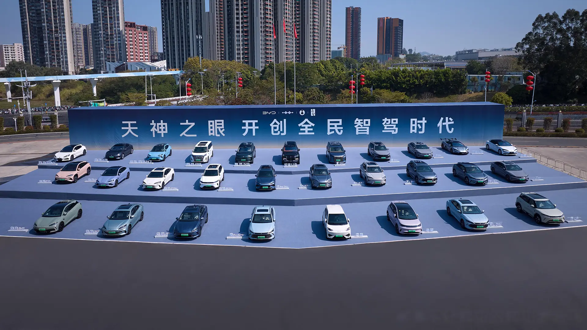 智驾硬件叙事新革命：把传感器变成品牌资产的技术玩法
